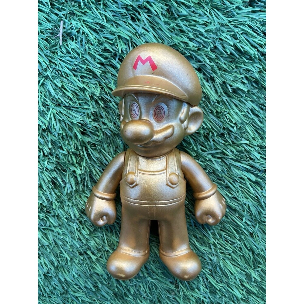 Gold Mario 5” Figure Super Mario Nintendo Collectible Gold Spiral Eyes